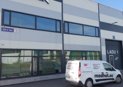3M Prestige 70 Exterior